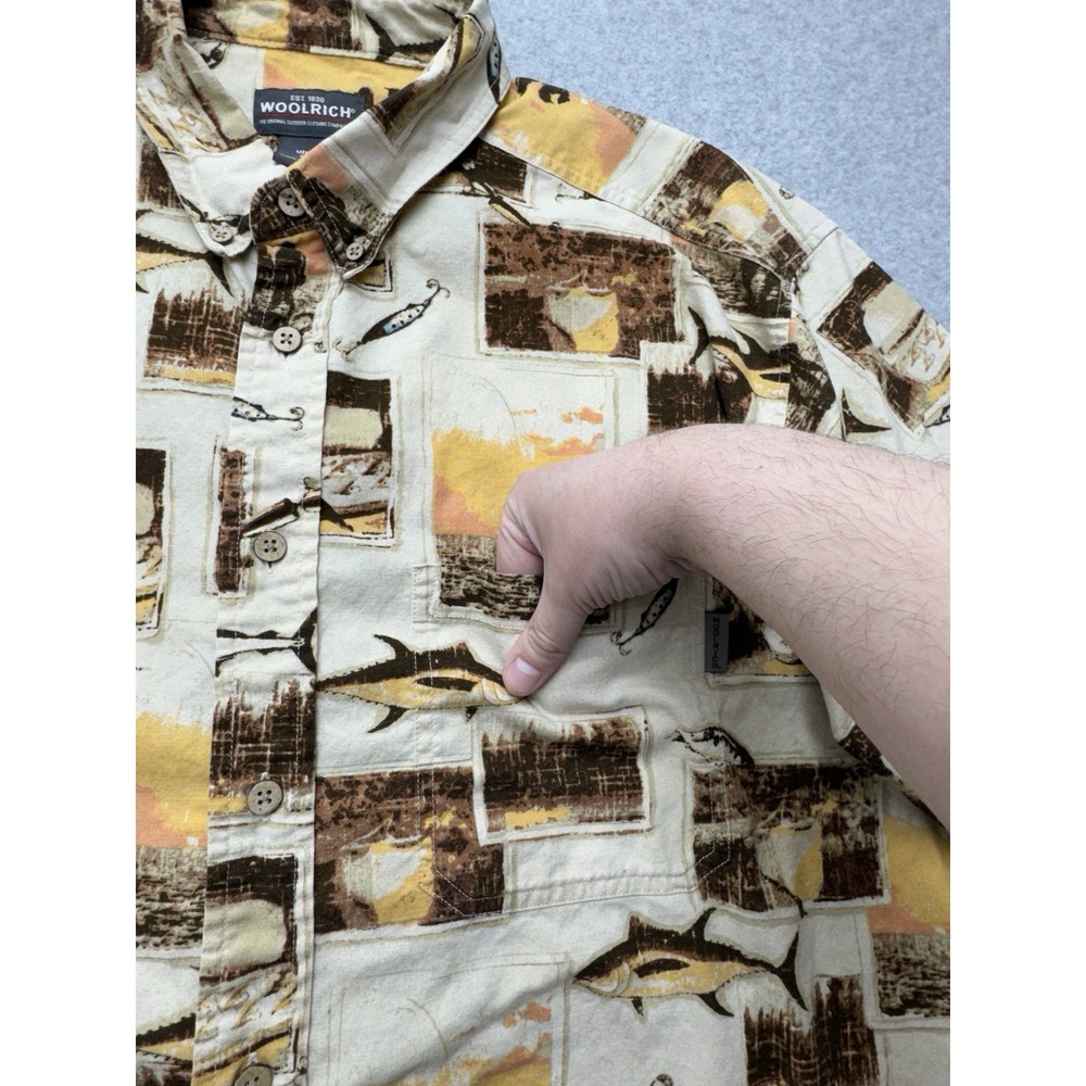 Woolrich Shirt Mens Extra Large Multi Fish Photo‎ Casual Outdoor Camping Fishing - Picture 6 of 9
